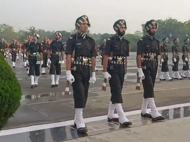 Jharkhand: रामगढ़ में पंजाब रेजिमेंटल सेंटर ने 31 हफ्ते की ट्रेनिंग के बाद रंगारंग पासिंग आउट परेड में 622 अग्निवीरों को किया शामिल