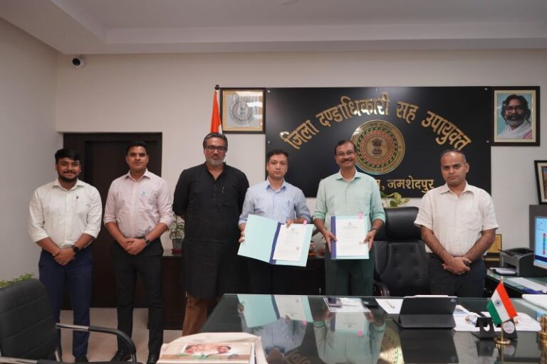 JAMSHEDPUR : जिले के तीन प्रखंडों में ‘एजुकेशन सिग्नेचर प्रोग्राम’ में सहयोग करेगा टाटा स्टील फाउंडेशन, समझौते पर हस्ताक्षर