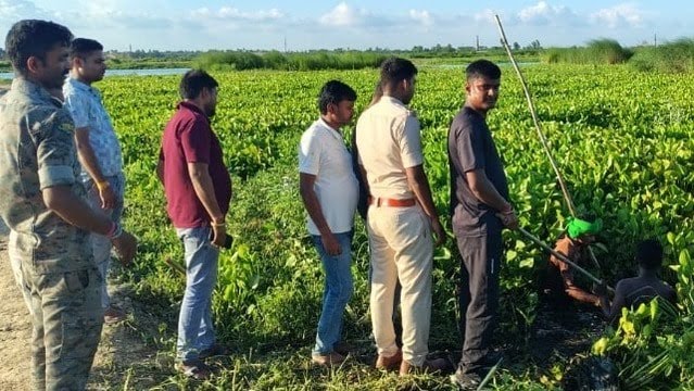 Bihar Big Crime: पूर्णिया में जादू-टोना के संदेह में एक ही परिवार के 5 लोगों की हत्या, बदन पर पेट्रोल डाल जलाया, पूरा गांव खामोश, बच्चे ने बताया, तो हुआ हैवानियत का खुलासा