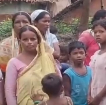 जमशेदपुर : घर में घुसकर तीन महिलाओं पर धारदार हथियार हमला, वृद्धा की मौत, दो युवतियां घायल