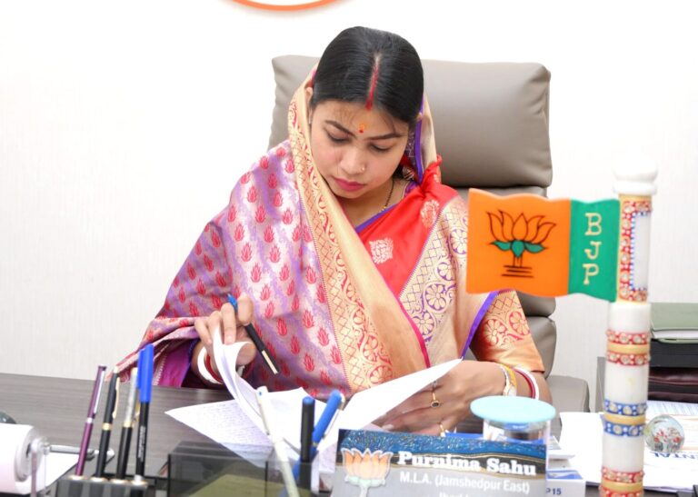 Jamshedpur News :विधायक पूर्णिमा साहू के प्रयासों से जमशेदपुर को मिली बड़ी राहत, एनडीआरएफ की 30 सदस्यीय टीम की स्थायी तैनाती से आपदा प्रबंधन को मिलेगी मजबूती