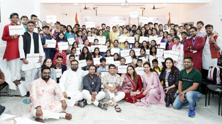 JAMSHEDPUR NEWS :जोशीली बहसों और विधेयक पारित होने के साथ यंग इंडियंस संसद का भव्य समापन, छात्र हुए सम्मानित
