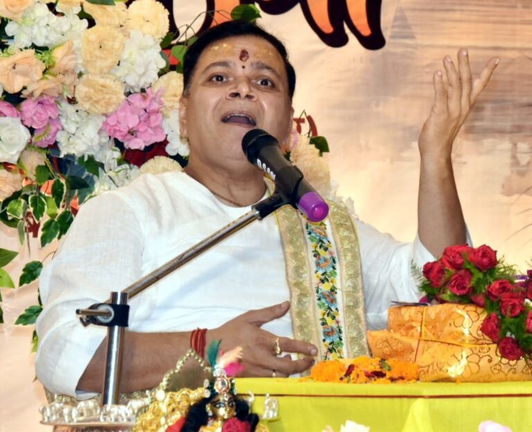 JAMSHEDPUR NEWS :भागवत कथा का श्रवण करने से राजा परीक्षित का हुआ उत्थान -मयंक महाराज