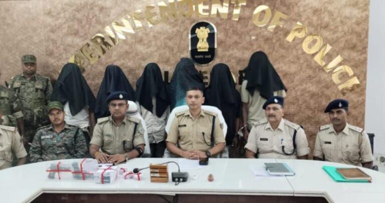 Jharkhand: राहुल सिंह गिरोह के छह अपराधी गिरफ्तार, दो देशी पिस्तौल और छह जिंदा गोलियां बरामद
