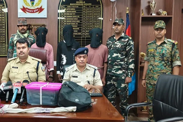 बिनोद अग्रवाल हत्याकांड में तीन संदिग्ध गिरफ्तार, SP ने किया हत्याकांड का खुलासा, जाने क्या कहां…