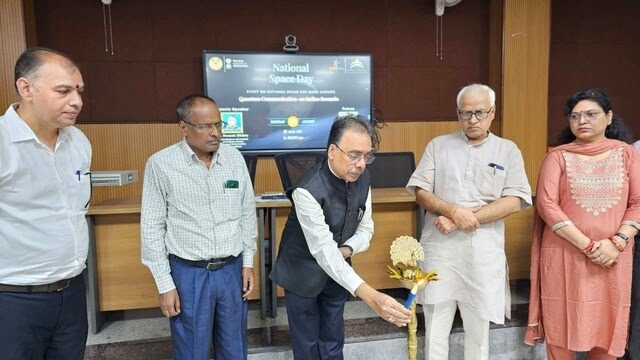 Jamshedpur NIT: एनआईटी में इसरो के वैज्ञानिक ने दी भारतीय अंतरिक्ष उद्योग की जानकारी, विद्यार्थियों को किया प्रोत्साहित