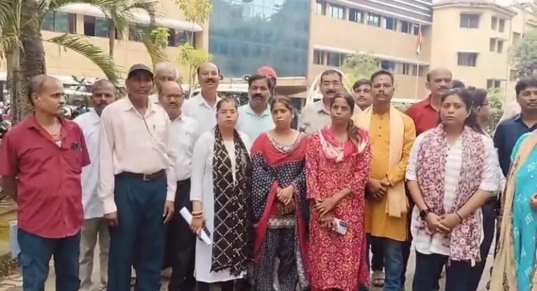 Jamshedpur :कनवाई चालक की हत्या के पांच आरोपी फरार, पीड़ित परिवार को मिल रही जान से मारने की धमकियां