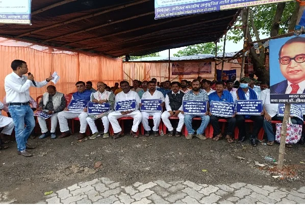 राजभवन के पास अनुसूचित जाति समाज का धरना, बाउरी बोले- SC लोगों के साथ हो रहा भेदभाव