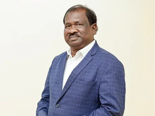 Ramdas Soren: ग्राम प्रधान से लेकर कैबिनेट मंत्री तक का सफर… सादगी, जमीनी स्तर पर जुड़ाव और और आदिवासी अधिकारों के बड़े पैरोकार थे रामदास सोरेन