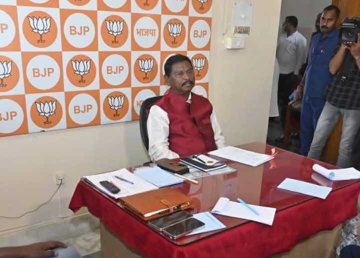 नॉलेज सिटी के लिए अधिग्रहित 400 एकड़ जमीन पर रिम्स-2 बनाने का सुझाव