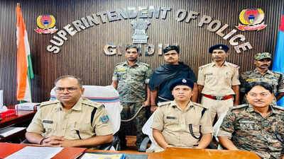 Jharkhand: दो मंत्रियों सुदिव्य कुमार सोनू और इरफान अंसारी को जान से मारने की धमकी देने वाले युवक को SIT ने पटना से किया गिरफ्तार