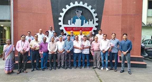 Tata Steel Union: टाटा स्टील के 19 सेवानिवृत कर्मचारियों का अभिनंदन, सम्मान सभा का आयोजन कर दी गयी विदाई