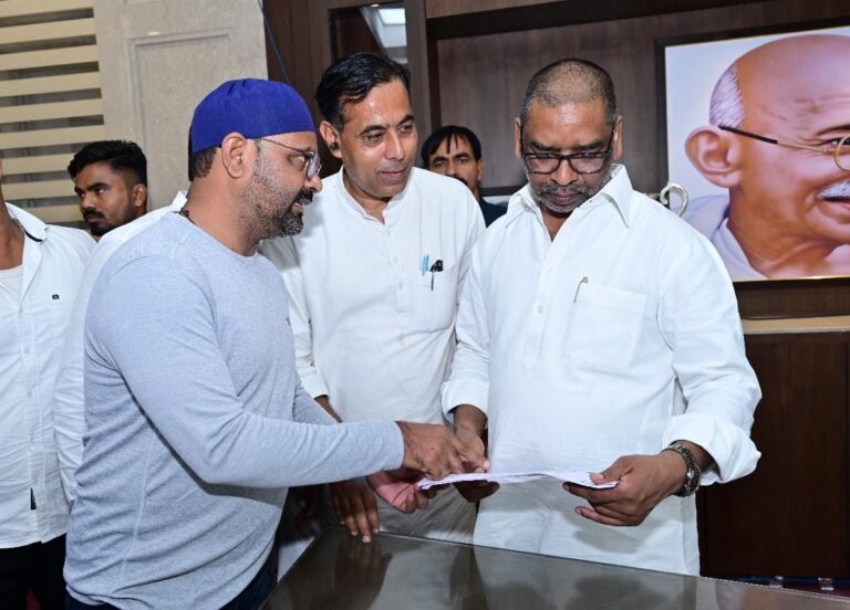झारखंडियों और मुस्लिमों से जुड़े मामलों को जल्द होगा समाधान, सीएम हेमंत सोरेन का आश्वासन