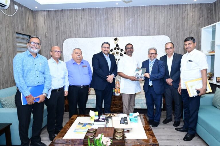 Tata Motors का प्रतिनिधिमंडल CM हेमंत सोरेन से मिला, जमशेदपुर में हाइड्रोजन इंजन और इलेक्ट्रिक भारी वाहनों के निर्माण पर की चर्चा