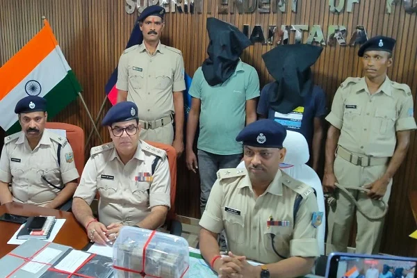 बिजली बिल और आरटीओ ई-चालान के नाम पर ठगी करने वाले दो साइबर अपराधी गिरफ्तार