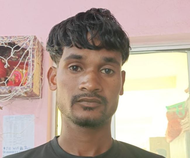 पश्चिमी सिंहभूम : नाबालिग को झांसे में लेकर पूरी रात किया दुष्कर्म रेप, गिरफ्तार