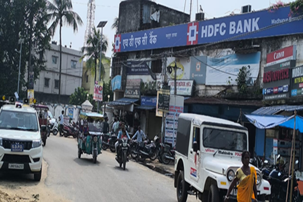 Jharkhand: मधुपुर बैंक डकैती के मामले में बिहार से 11 अपराधी गिरफ्तार, 1.64 करोड़ रुपये नकद और दो किलोग्राम सोना की हुई थी लूट, सिर्फ 5.5 लाख रुपये बरामद