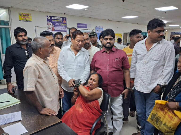 Jharkhand: JMM कार्यकर्ता की बेरहमी से हत्या, एक दर्जन से अधिक हमलावरों ने धारदार हथियारों से किया हमला