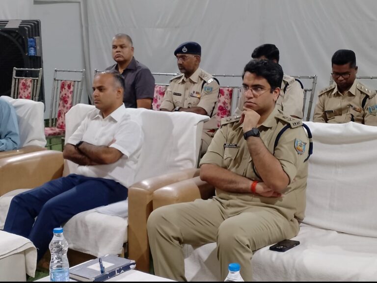 दुर्गा प्रतिमा प्रतिमाओं का आज होगा विसर्जन, उपायुक्त ने की निर्धारित समय और मार्ग से जाने की अपील