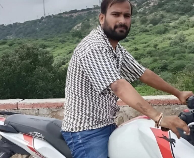 Jamshedpur Crime: अमरनाथ सिंह गिरोह से जुड़े कुख्यात अपराधी रिंकू सेठ राजस्थान के शाहपुर से गिरफ्तार, खाटू श्याम में चला रहा था पार्किंग का ठेका