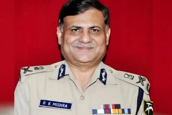 जमशेदपुर के पूर्व एसपी राकेश मिश्रा दरभंगा सदर से चुनाव लड़ेंगे, जन सुराज ने दिया टिकट