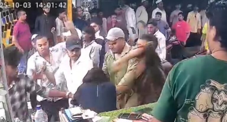 JAMSHEDPUR : संजय मार्केट में हथियारबंद युवकों का दुकानदार पर हमला, अफरा-तफरी मची