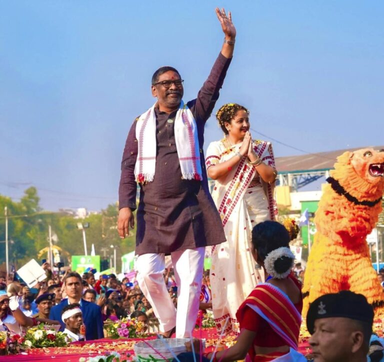 Jharkhand के स्थापना दिवस पर CM हेमंत सोरेन ने 8,799 करोड़ रुपये की परियोजनाओं का किया उद्घाटन व शिलान्यास, बोले-राज्य को 2050 तक विकसित बनाने के लिए काम कर रही सरकार