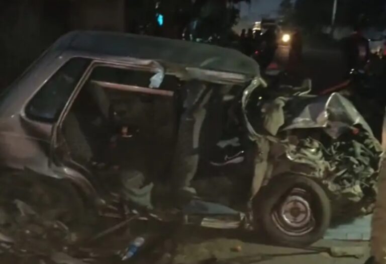 Road Accident: हाइवा और कार में भीषण टक्कर, दुल्हन की बहन की मौत, पांच लोग जख्मी, रिशेप्शन में जा रहा था परिवार