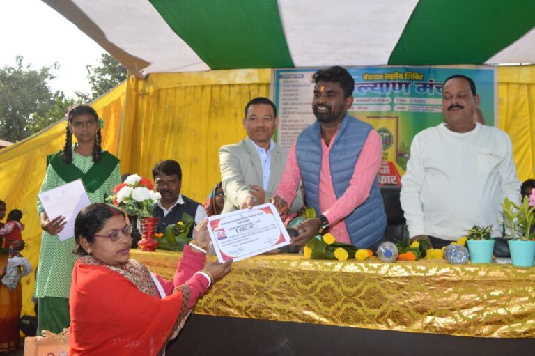 Jamshedpur News :आसानबनी में ‘आपकी योजना–आपकी सरकार–आपके द्वार’ कार्यक्रम का विधायक संजीव सरदार ने किया शुभारंभ