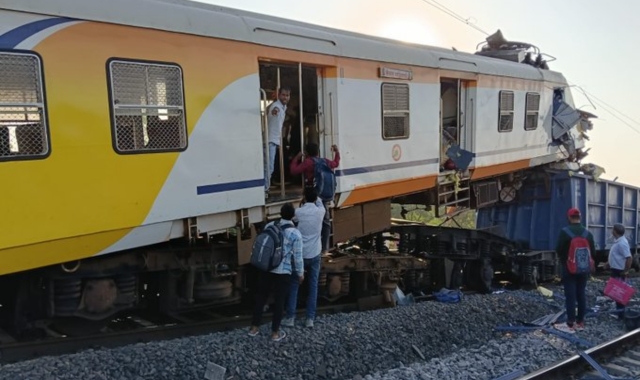 Train Accident: बिलासपुर में कोरबा पैसेंजर ट्रेन की मालगाड़ी से भीषण टक्कर, पांच यात्रियों की मौत, कई जख्मी, रेल परिचालन बाधित