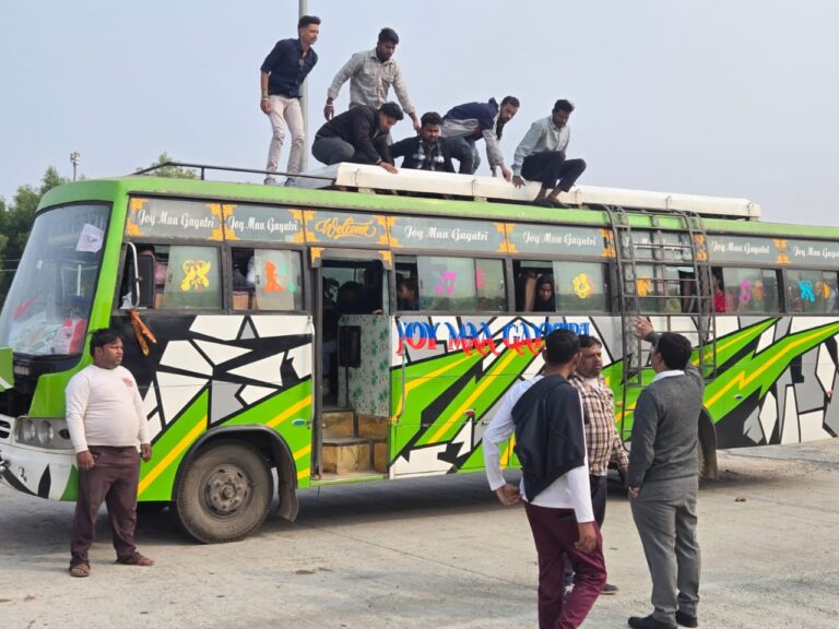 Jamshedpur News :पूर्वी सिंहभूम में परिवहन विभाग की बड़ी कार्रवाई, 55 वाहनों से वसूला गया 1.10 लाख जुर्माना