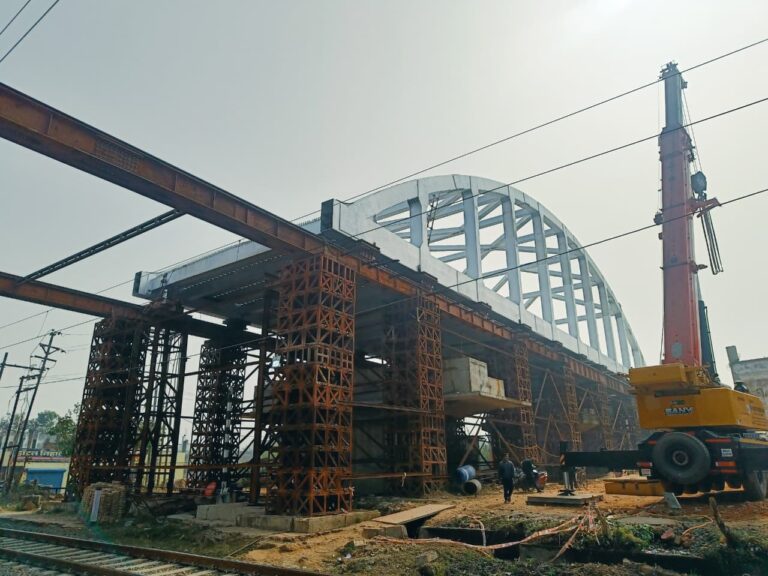 South East Central Railway :अनूपपुर यार्ड में बीके–61 फाटक में बन रहे रोड ओवर ब्रिज निर्माण कार्य के प्रगति में महत्वपूर्ण उपलब्धि