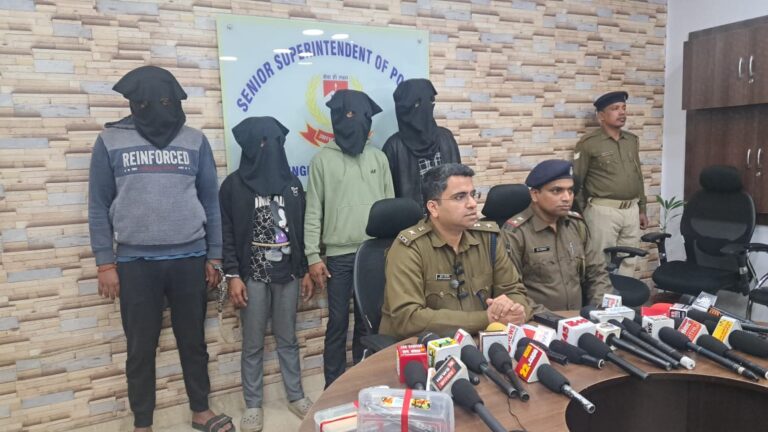 Jamshedpur News :उलीडीह में हत्या की साजिश नाकाम, हथियार के साथ चार अपराधी गिरफ्तार