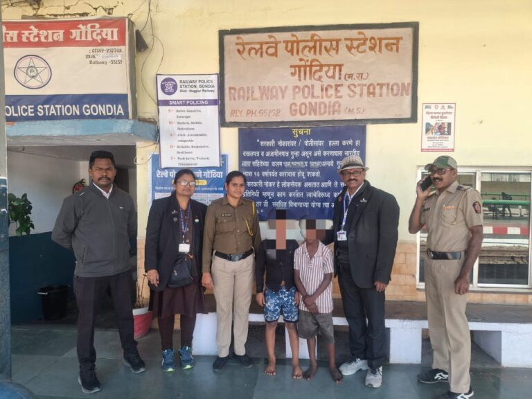 Ticket Inspector Alertness :नागपुर मंडल की सतर्कता से टली बड़ी अनहोनी, ज्ञानेश्वरी एक्सप्रेस में दो बच्चों का सुरक्षित रेस्क्यू