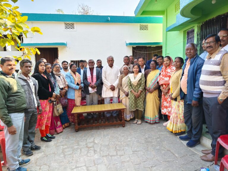 Jharkhand News :आदिवासियों का अस्तित्व खत्म करने की साजिश रच रही है झारखंड सरकार : चम्पाई सोरेन