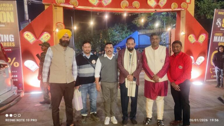 Jamshedpur News :टिंनप्लेट इवनिंग क्लब के 100 वर्ष पूरे, भव्य सांस्कृतिक आयोजन में सांसद बिद्युत बरण महतो हुए शामिल