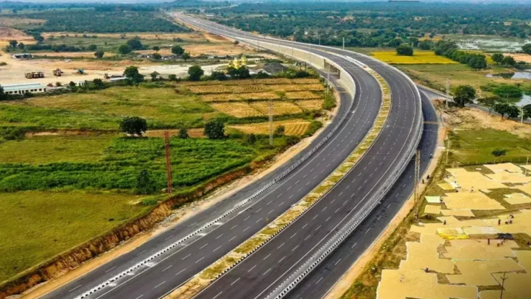 Express Way: नेपाल के पशुपतिनाथ से देवघर के बैद्यनाथधाम तक बनेगा 250 किमी लंबा हाई-स्पीड ग्रीनफील्ड एक्सप्रेसवे