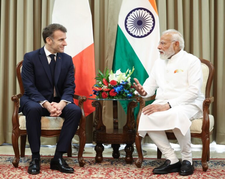 India-France: वैश्विक उथल-पुथल से निपटने के लिए भारत और फ्रांस की ‘विशेष वैश्विक रणनीतिक साझेदारी’, 21 समझौतों और दस्तावेजों पर किए हस्ताक्षर