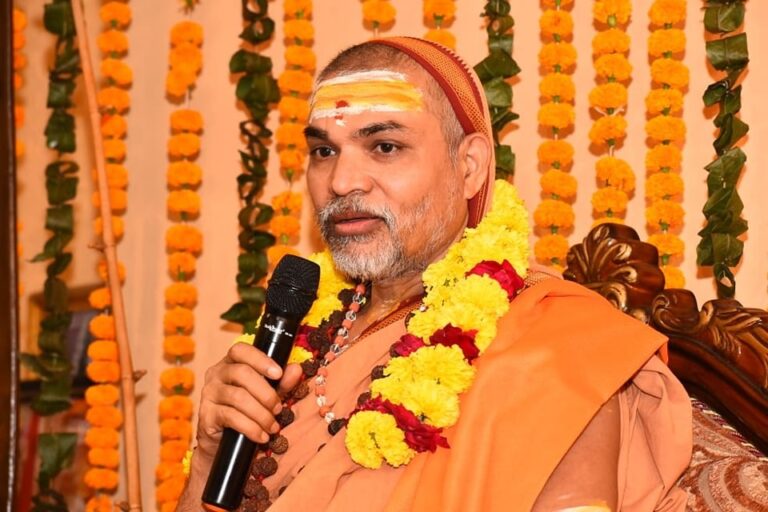 ‘स्वामी अविमुक्तेश्वरानंद’ और उनके शिष्य के खिलाफ कोर्ट के आदेश पर POCSO ACT के तहत FIR दर्ज, जानें क्या है मामला