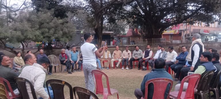 Jamshedpur News :सट्टा, शराब, स्ट्रीट लाइट, सामुदायिक भवनों में मनमाना शुल्क वसूली और साफ-सफाई पर जताई नाराजगी,जनसुविधा प्रतिनिधि से लोगों ने बताई सोनारी की समस्याएं