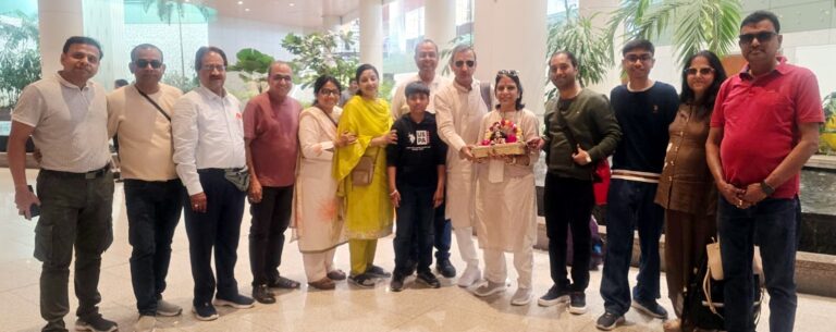 Jamshedpur News :श्याम जागरण मंच जमशेदपुर की टीम पहुंची खाटू धाम, ध्वज अर्पित कर करेंगे पूजन