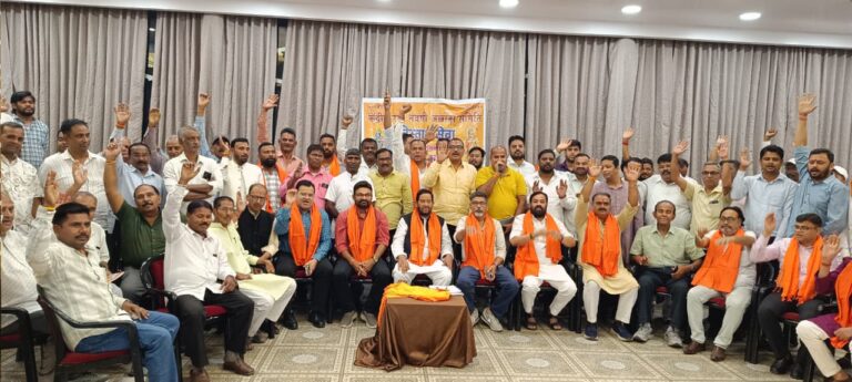 Jamshedpur News :रामनवमी महोत्सव की तैयारियों को लेकर केंद्रीय रामनवमी अखाड़ा समिति की अहम बैठक हुई सम्पन्न, कई महत्वपूर्ण निर्णय पर बनी सहमति