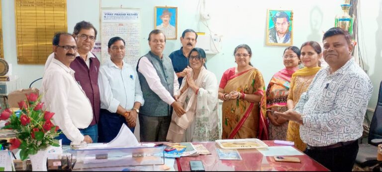 Jamshedpur News :एलबीएसएम कॉलेज में डॉ. संचिता भुई सेन को भावभीनी विदाई, कोल्हान विश्वविद्यालय में बनीं विभागाध्यक्ष
