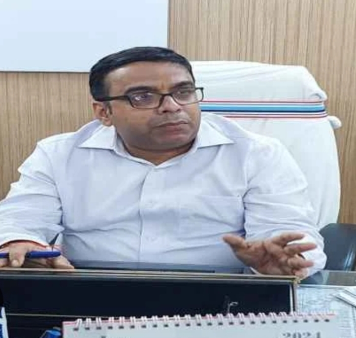 Jharkhand: भ्रष्टाचार के मामले में आदित्यपुर नगर निगम के अपर नगर आयुक्त रवि प्रकाश पर करवाई करेंगे मुख्यमंत्री हेमंत सोरेन एवं नगर विकास मंत्री सुदिव्य कुमार?