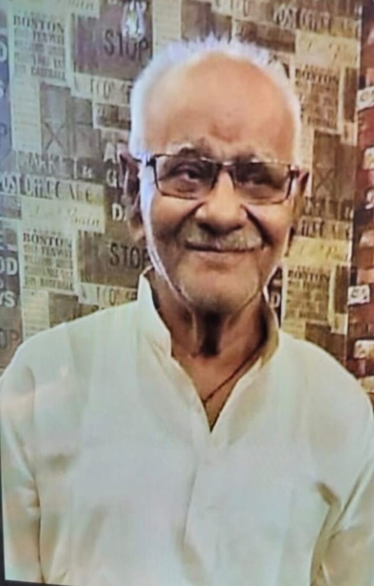 Jamshedpur News :भाजपा नेता अनिल कुमार वर्मा के निधन पर श्रद्धांजलि सभा, एक मिनट का मौन रख दी गई श्रद्धांजलि