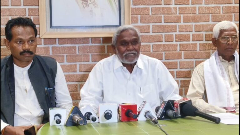 RANCHI NEWS: चम्पाई सोरेन का सरकार पर बड़ा हमला, नगड़ी में रिम्स-2 निर्माण के खिलाफ ‘महासंग्राम’ की घोषणा