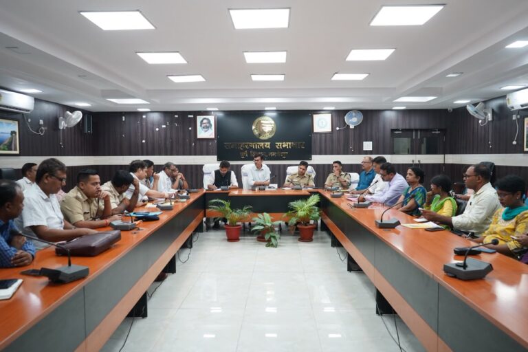 JAMSHEDPUR NEWS: NEET UG 2026 के लिए प्रशासन तैयार, 8 परीक्षा केंद्रों पर 4 हजार से अधिक परीक्षार्थी देंगे परीक्षा