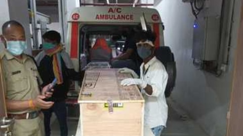 Chaibasa: सिक्किम सुरंग हादसे में मारे गए झारखंड के तीन व्यक्तियों के शव पहुंचे, पश्चिमी सिंहभूम जिले के चौथे श्रमिक मैश बारजो का शव आज पहुंचेगा