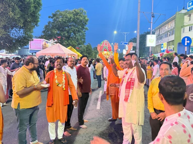 JAMSHEDPUR NEWS: भगवान जगन्नाथ की रथयात्रा सनातन संस्कृति की पहचान, दिनेश कुमार बोले- सेवा और समरसता का महापर्व