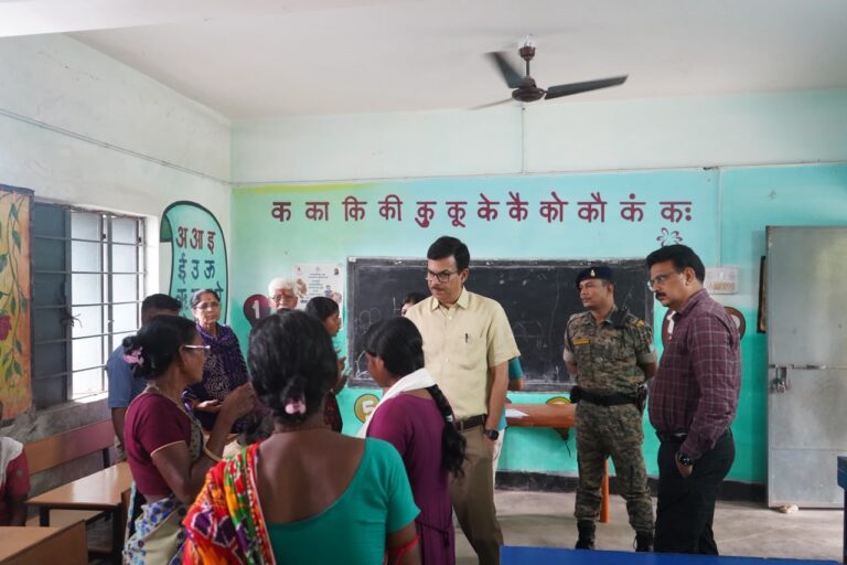 JAMSHEDPUR NEWS: SIR-2026 के तहत 23 जुलाई तक जमा करें इन्यूमरेशन फॉर्म, जिला निर्वाचन पदाधिकारी की मतदाताओं से अपील